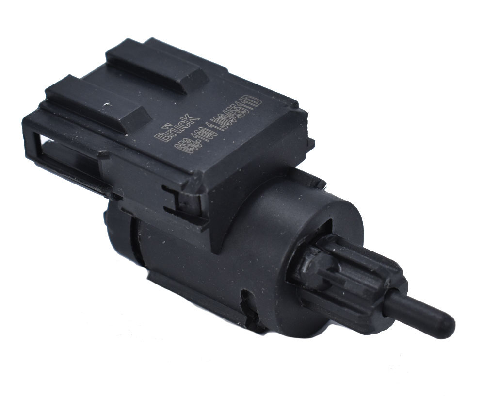 1J0945511DBULBO (SENSOR O INTERRUPTOR) DE FRENO (STOP)GOLF / JETTA A4 (MK4) (99-05), CLASICO A5 (MK5) (06-15), NEW BEETLE (98-11), LUPO (03-08), POLO (10-19), EUROVAN T4 (00-04) 2.5 LITROS 5 CILINDROS, T5 (05-09), TRANSPORTER (10-17) TDI 1.9, 2.0 LITROS (DIESEL), SEAT IBIZA / CORDOBA (00-09), LEON (MK1) (01-05) 1.8, 2.0 LITROS, AUDI A3 / S3 / A4 / S4 / TT (97-03) (4 PINES) NEGRO1J0945511D - Imagen 6
