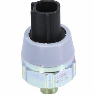 252404M40EBULBO (SENSOR) DE ACEITETSURU 3 (B13) (11-17) 16 VALVULAS, SENTRA (B15) (01-06) URVAN (00-17), NISSAN PICK-UP ESTAQUITAS (D21) (94-08) 2.4 LITROS, NISSAN PICK UP NP300 (08-15), ALTIMA (92-17), TIIDA (06-12) 1.8 LITROS, PANTHFINDER (05-16) QUEST (04-09), ARMADA (05-14), ROGUE (08-16) 2.5 LITROS, X-TRAIL (T30) (01-14), XTERRA (05-09), FRONTIER (09-18), TITAN (04-09), MARCH (15-20), ALMERA (N16) (00-06), CABSTAR (08-13) DIESEL, MURANO (04-07) 3.5 LITROS, NOTE (14-15) 1.6 LITROS, KICKS (15-18) (0.15 PRESION BAROMETRICA)252404M40E / 25240-4M40E